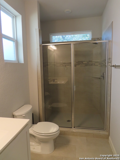 Image 14 of 18 For 22150 Approach