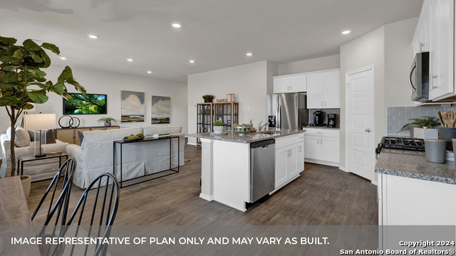 Image 19 of 48 For 1678 Kolbe Trail