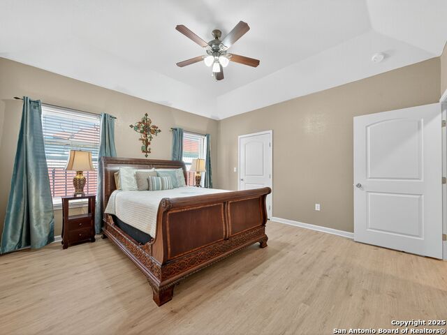 Image 17 of 28 For 605 Meadow Gate