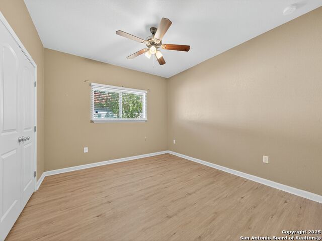 Image 21 of 28 For 605 Meadow Gate