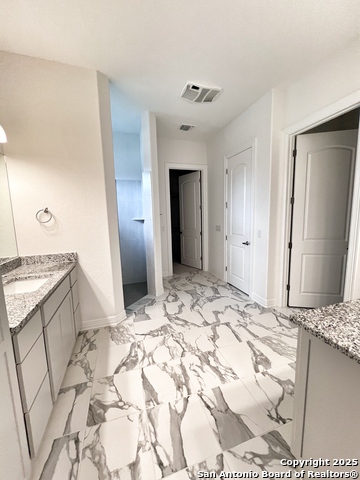 Image 17 of 28 For 4607 Camden Heights