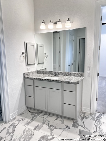 Image 23 of 28 For 4607 Camden Heights