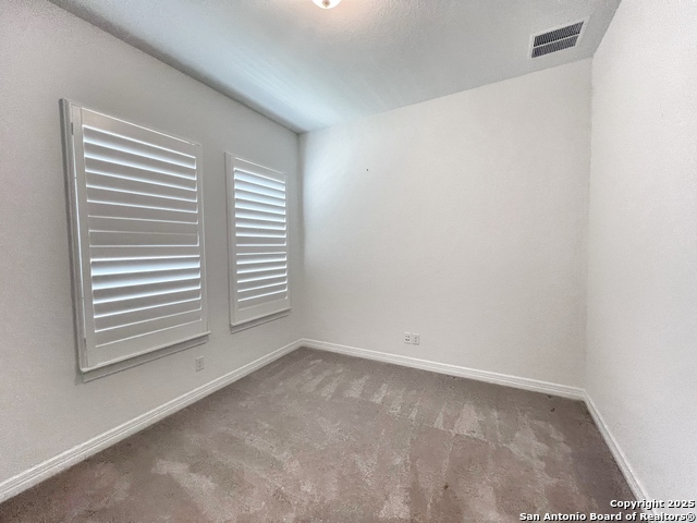 Image 5 of 28 For 4607 Camden Heights