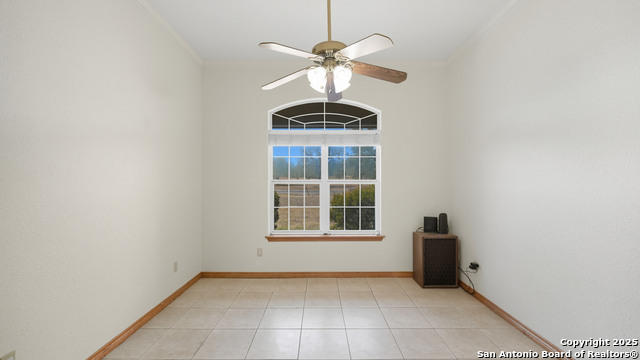 Image 18 of 19 For 105 Tomahawk