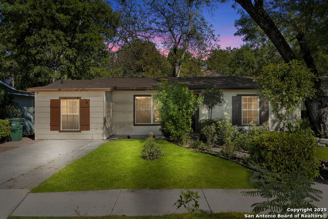 Details for 502 Brookview Dr, San Antonio, TX 78213
