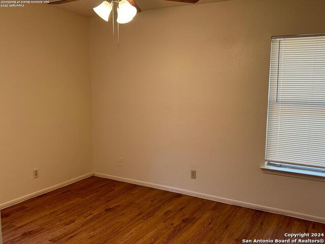 Image 4 of 9 For 14419 Waddesdon Bluff