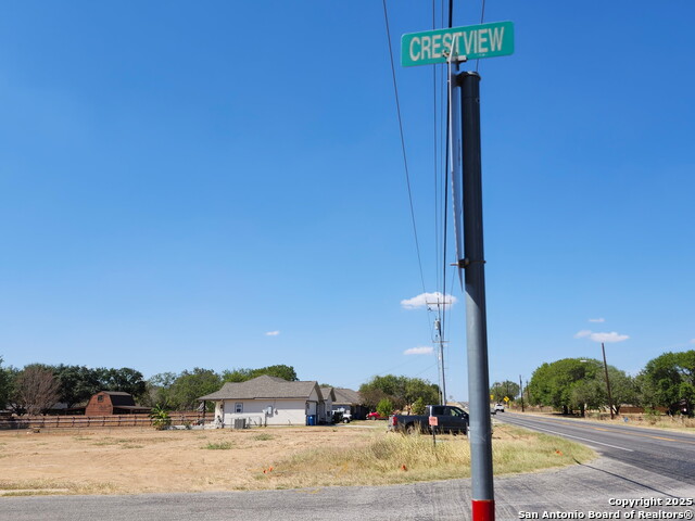 Image 2 of 6 For 451 4th Street