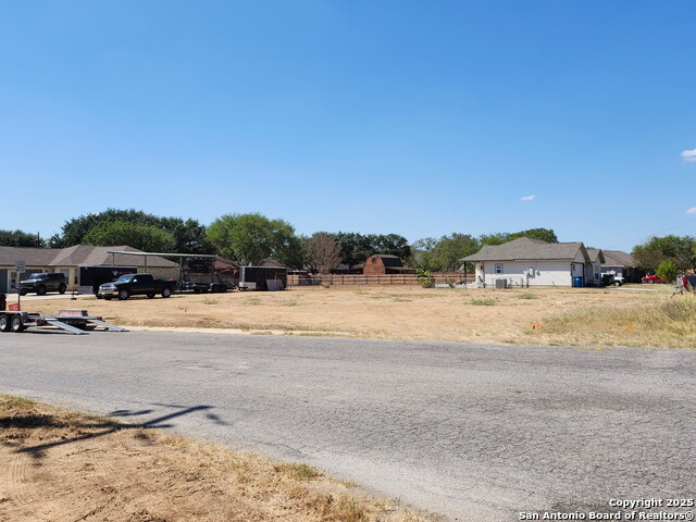 Image 3 of 6 For 451 4th Street