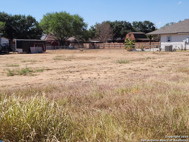 Image 5 of 6 For 451 4th Street