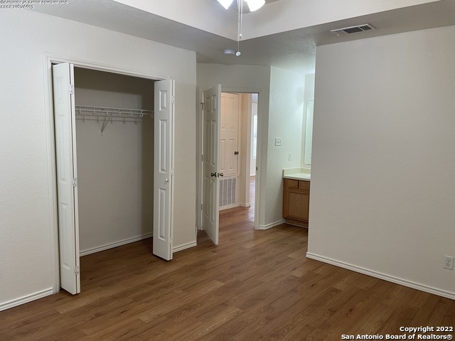 Image 6 of 8 For 14541 Clovelly Wood