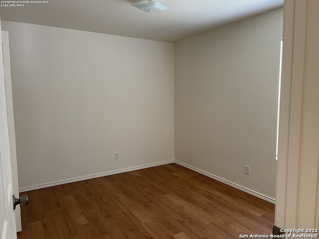 Image 8 of 8 For 14541 Clovelly Wood