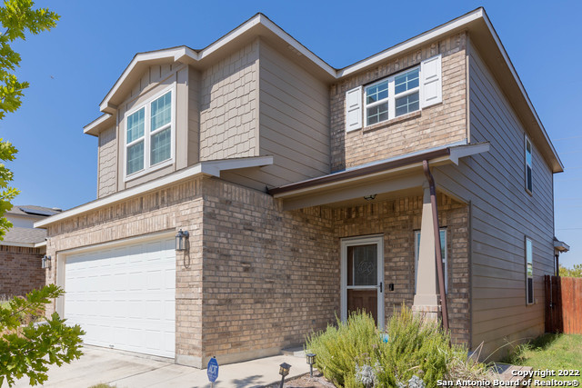 Image 2 of 31 For 443 Harvest Pt