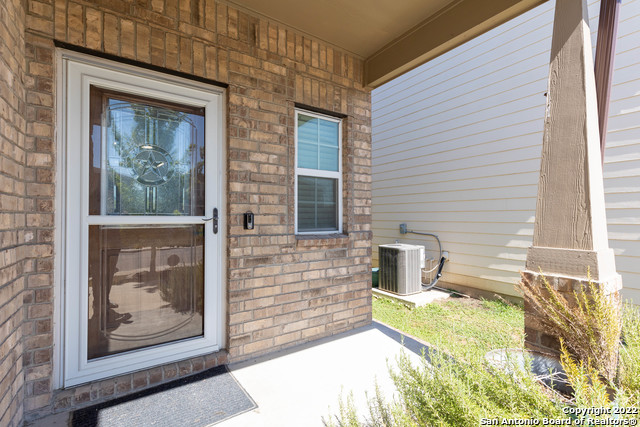 Image 3 of 31 For 443 Harvest Pt