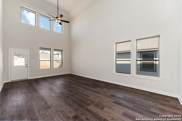 Image 10 of 28 For 8616 Merlin Cove