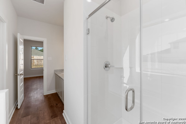 Image 19 of 28 For 8616 Merlin Cove