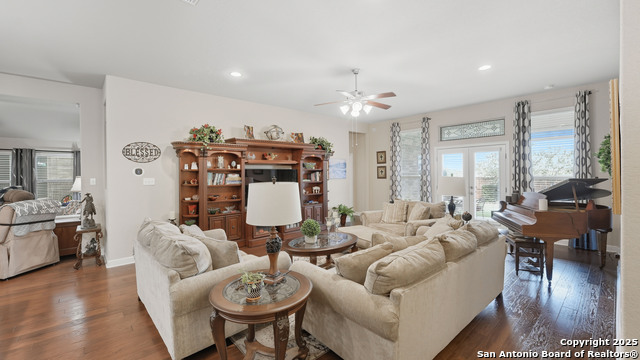 Image 22 of 54 For 229 Pecan