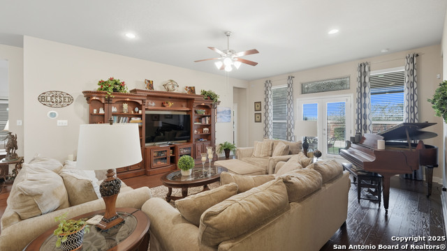 Image 23 of 54 For 229 Pecan