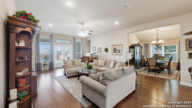 Image 26 of 54 For 229 Pecan