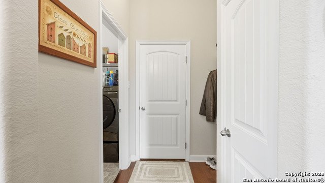 Image 30 of 54 For 229 Pecan