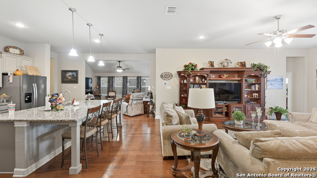 Image 32 of 54 For 229 Pecan