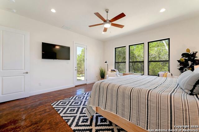 Image 22 of 34 For 2471 George Pass