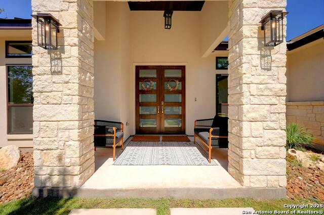 Image 3 of 34 For 2471 George Pass