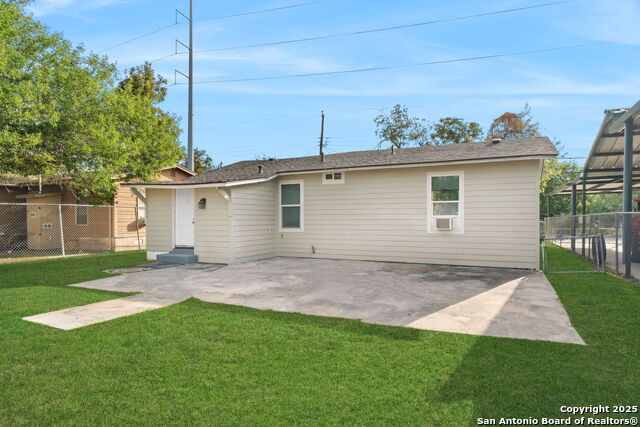 Image 22 of 25 For 311 S San Joaquin Ave