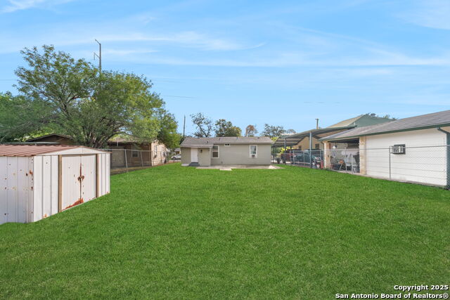 Image 25 of 25 For 311 S San Joaquin Ave