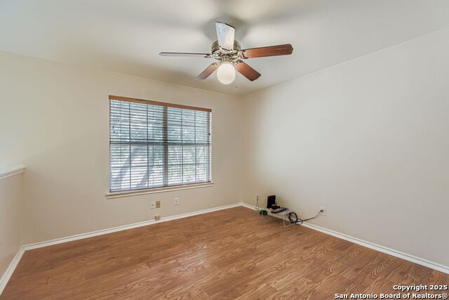 Image 22 of 27 For 5803 Spring Pebble