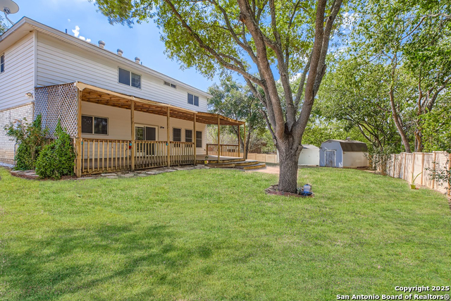 Image 25 of 27 For 5803 Spring Pebble