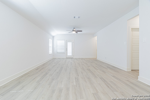 Image 16 of 49 For 25751 Rosey Way