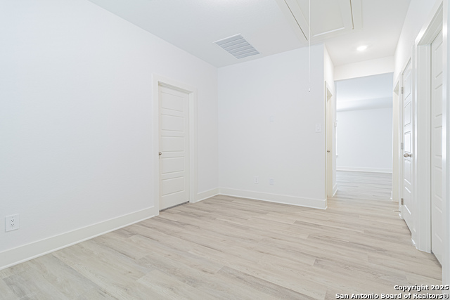 Image 37 of 49 For 25751 Rosey Way