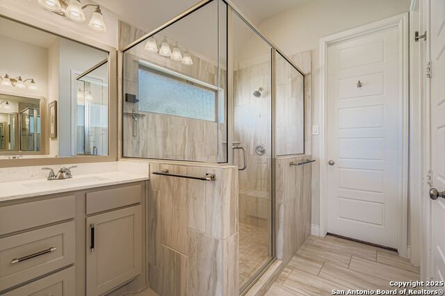 Image 16 of 27 For 4975 Winkler Trail