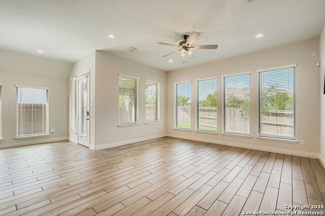 Image 4 of 27 For 4975 Winkler Trail