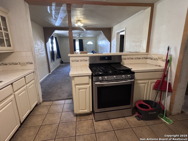 Image 10 of 27 For 1007 Saldana