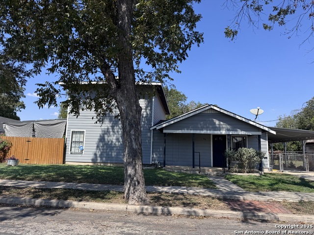 Image 2 of 27 For 1007 Saldana