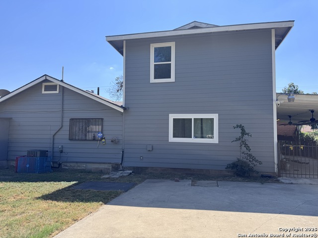 Image 27 of 27 For 1007 Saldana