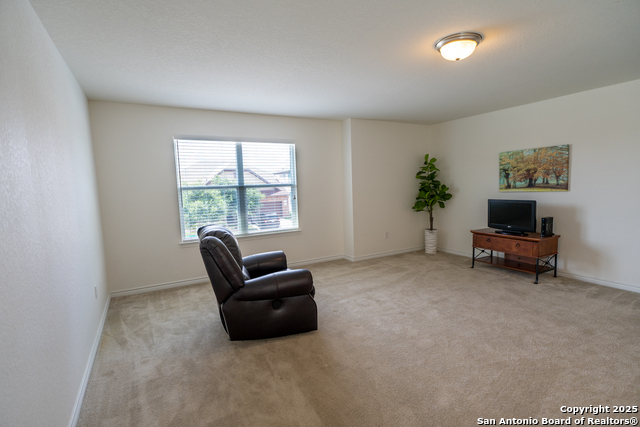 Image 27 of 45 For 105 Colonial