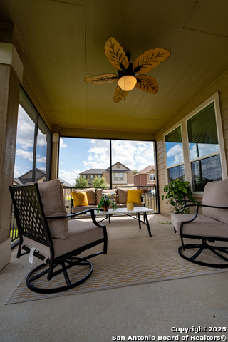 Image 30 of 45 For 105 Colonial