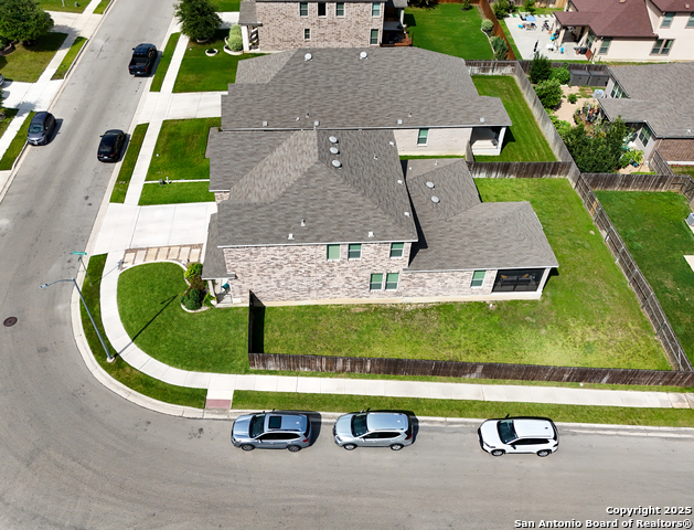 Image 43 of 45 For 105 Colonial