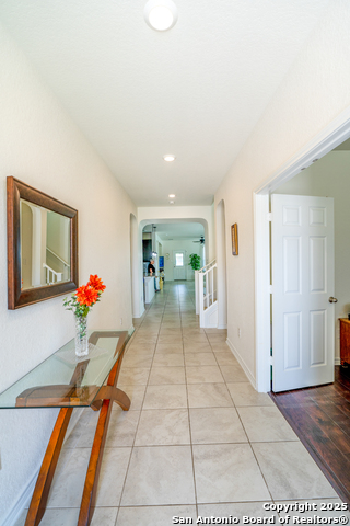 Image 5 of 45 For 105 Colonial