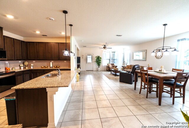 Image 9 of 45 For 105 Colonial