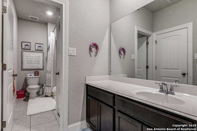 Image 24 of 28 For 2114 Derussy Rd.