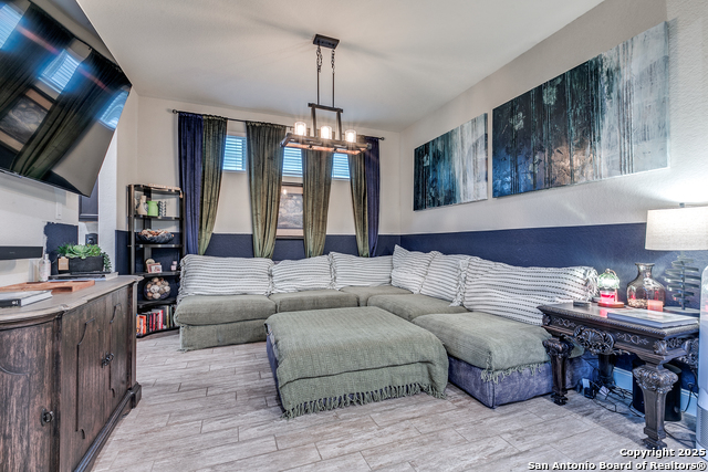 Image 7 of 28 For 2114 Derussy Rd.