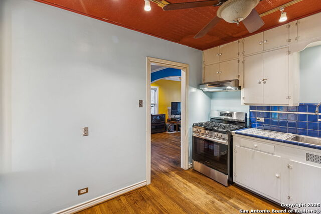 Image 10 of 20 For 126 College Blvd.