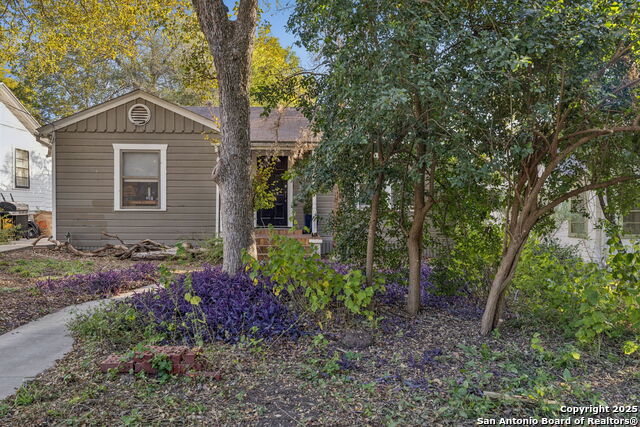 Image 2 of 20 For 126 College Blvd.