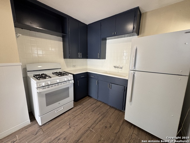 Image 5 of 7 For 944 Huisache W 2