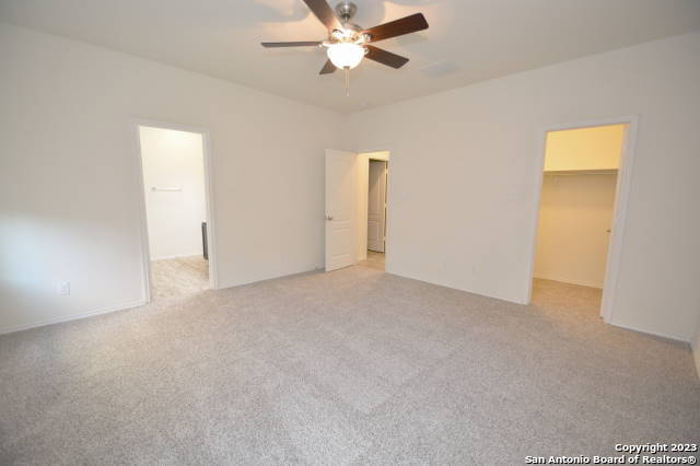 Listing photo id 11 for 121 Landmark Haven