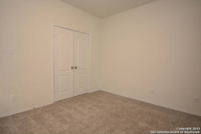Listing photo id 33 for 121 Landmark Haven