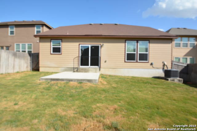 Listing photo id 37 for 121 Landmark Haven